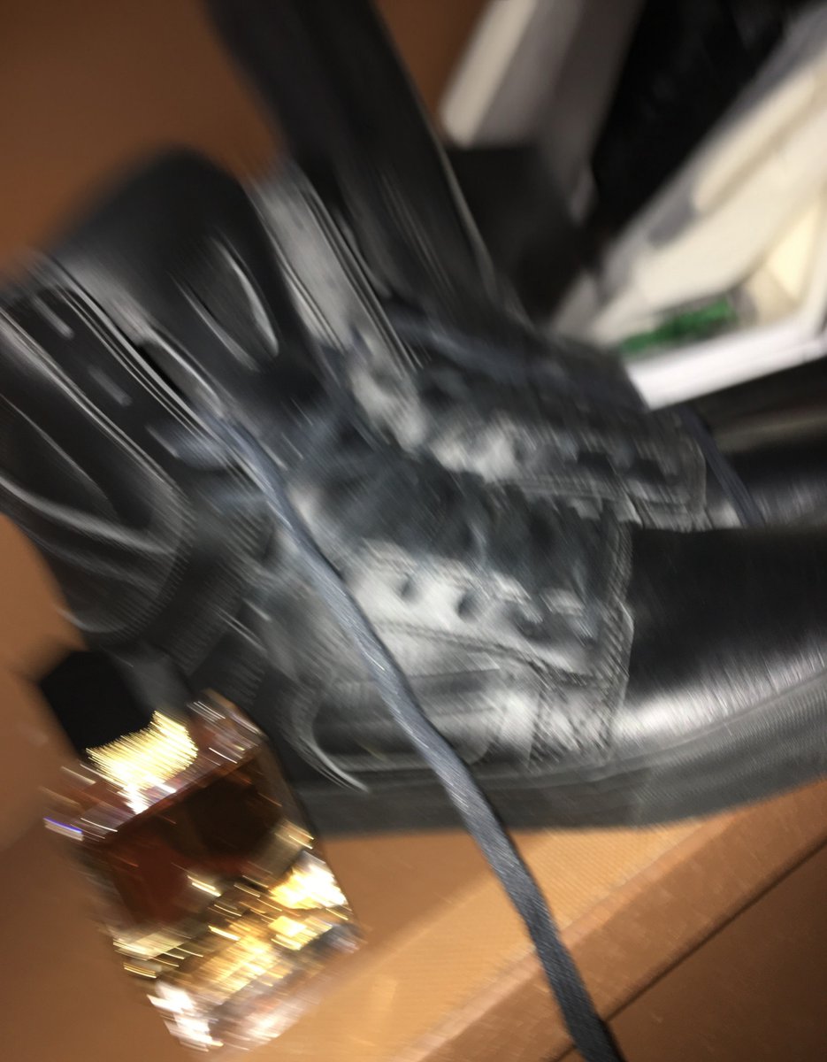 imrxii_'s tweet photo. #suprafootwear https://t.co/PWI8S4tglv