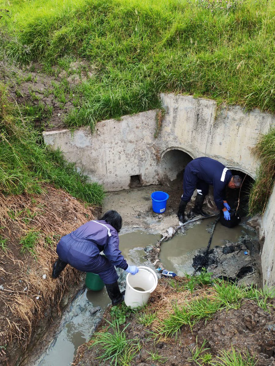 Alfred_Balle's tweet photo. 240 procesos abiertos por afectaciones al agua

En el marco de la Semana del Agua, reafirmamos que proteger nuestro recurso hídrico también significa ejercer autoridad. Entre enero y julio, la @CAR_Cundi abrió 240 procesos sancionatorios por captaciones ilegales, vertimientos, ocupación y alteración de cauces.

Proteger el agua es una prioridad y ejercer la autoridad ambiental, una responsabilidad que asumimos con firmeza.