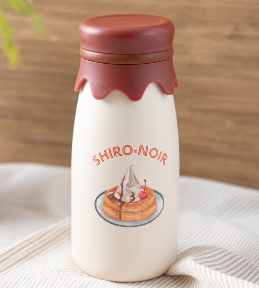 fashionpressnet's tweet photo. 「コメダ珈琲店」シロノワール柄“牛乳瓶風”ミニボトル、レトロなクリアタンブラーも - https://t.co/U9Uu57SPEE https://t.co/ijypsSTyOc