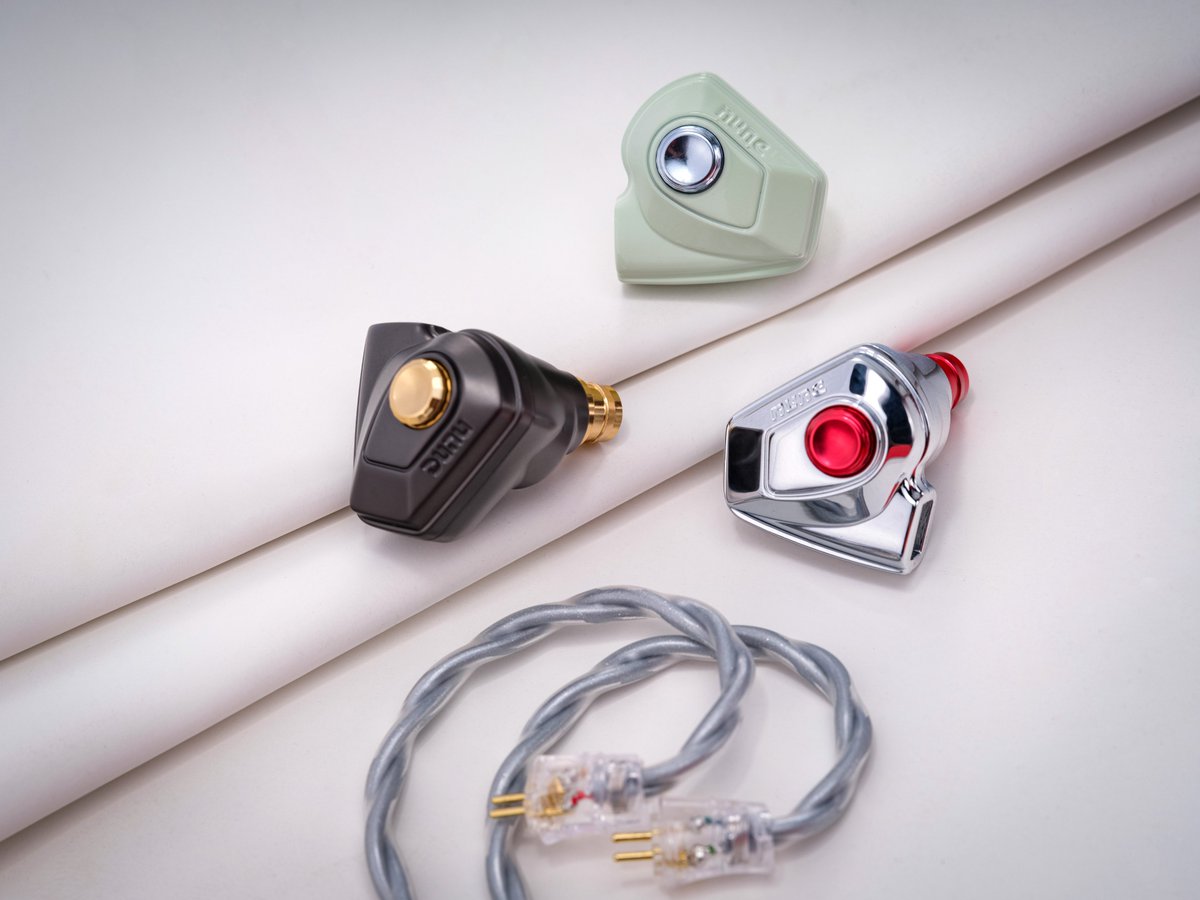DUNU_Headphone's tweet photo. Pick your favorite color for TITAN S2. 🎨🎧

Which one would you take home?

#DUNU #TITANS2 #IEM #HiFi #WiredEarphones https://t.co/61o201DFTG