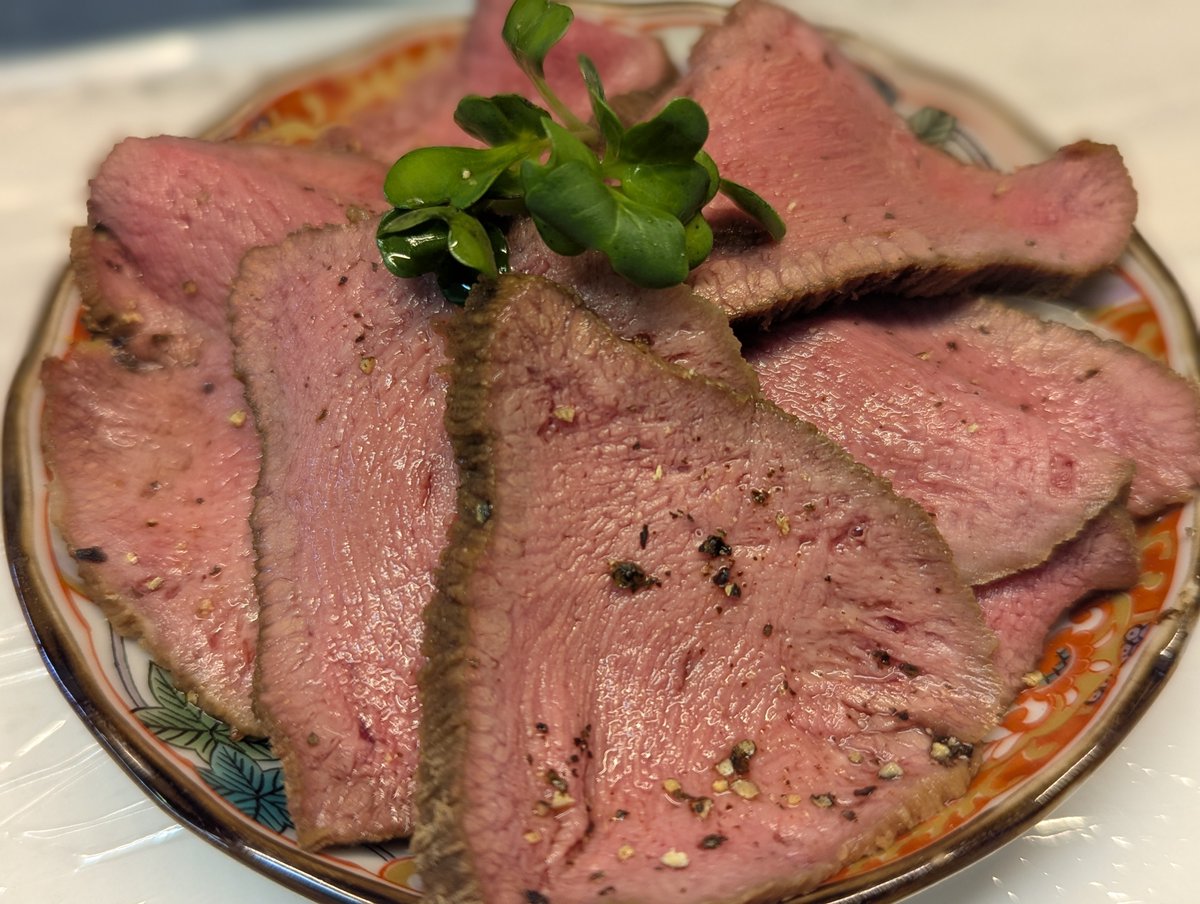nikusatori's tweet photo. 今月も残りわずか❗

夏は焼肉🍖🔥
【肉と鍋さとり】でビールとお肉🍻🍖🍻 https://t.co/MF1PtqRpuF