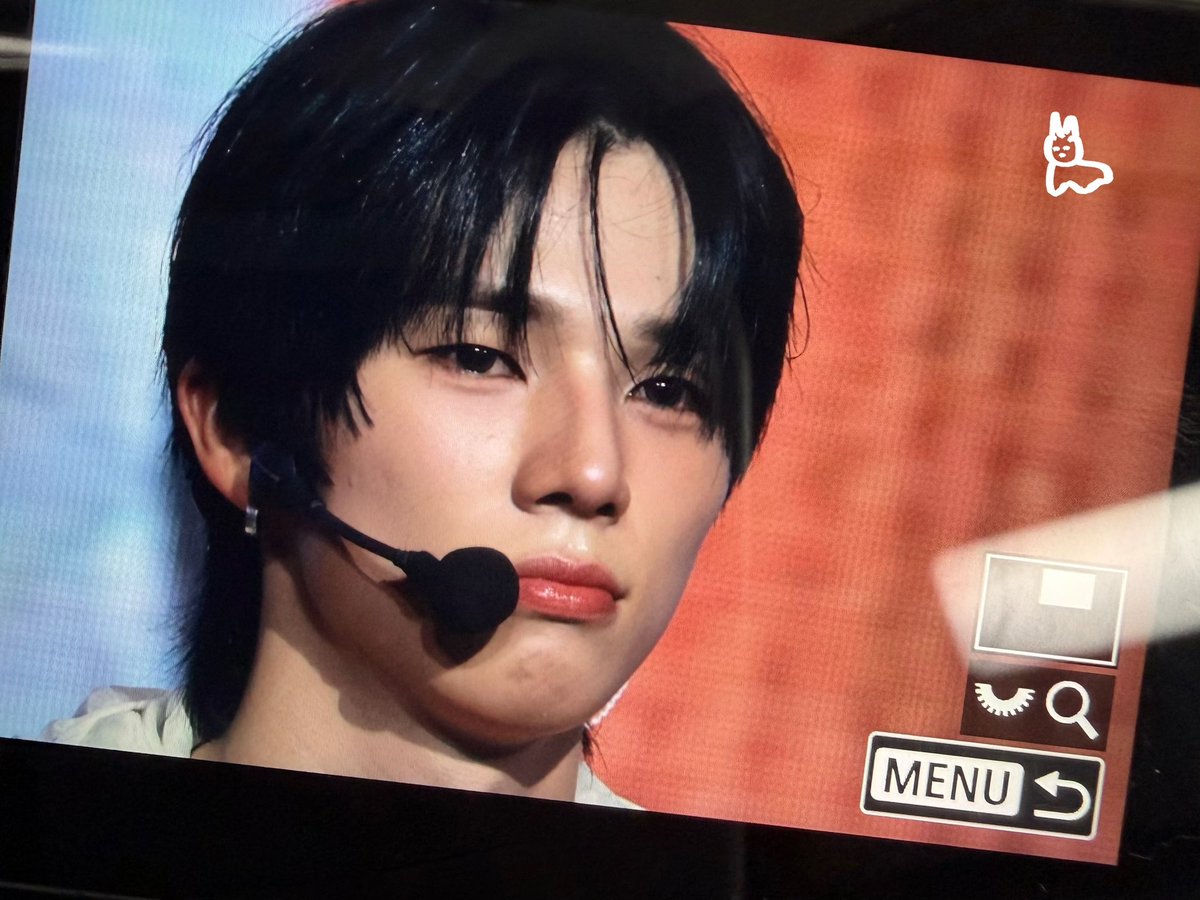 GEONtopia0913's tweet photo. 260824 SAUCIN viewing party
Why tears?

#NEXZ
#SOGEON
#소건 https://t.co/NIh5QVBOki