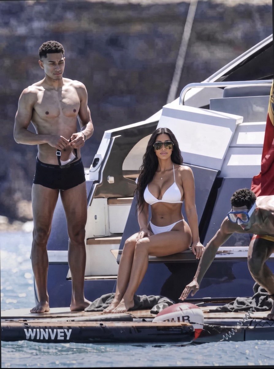 PrinceUk7pps's tweet photo. 🚨 North West is reportedly upset after a viral photo showed her mother, Kim Kardashian, posing provocatively alongside football star Jude Bellingham on a yacht.

The young star  expressed her disappointment with her mother, saying she’s tired of being caught up in Kim’s ongoing drama. North reportedly warned that she could distance herself from her mother if Kim doesn’t end her ambassador relationship with Jude Bellingham and cut ties with Lewis Hamilton.

North 🗣️: “I’m honestly tired of all this drama. I’m disappointed, and I don’t want to keep being involved in it. I just want things to be normal.”