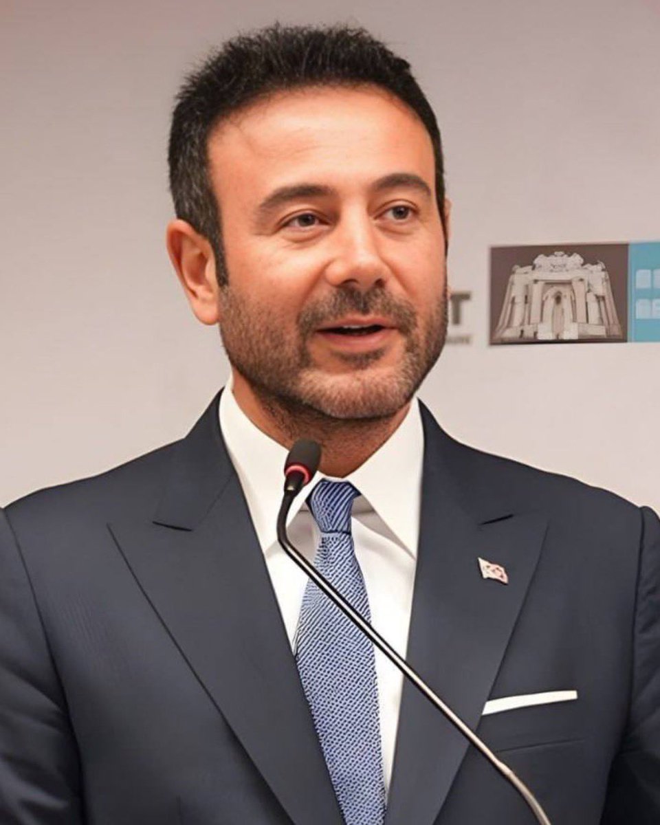 ToplumsalMht125's tweet photo. Rıza Akpolat hakkında tutukluluk halinin devamına karar verildi

Beşiktaş Belediye Başkanı Rıza Akpolat, rüşvet alma suçlamasıyla yargılandığı iki ayrı dosyada toplam 12 yıl 6 ay, diğer dosyalardaki hükümlerle birlikte ise toplam 22 yıl 11 ay 15 gün hapis cezasına çarptırıldı.

Aynı dosyada yargılanan Rıza Akpolat’ın eşi Yeşim Akpolat’a ise 4 yıl 2 ay hapis ve 781 bin lira para cezası verildi. Ayrıca 3 evine ve araçlarına el konuldu.