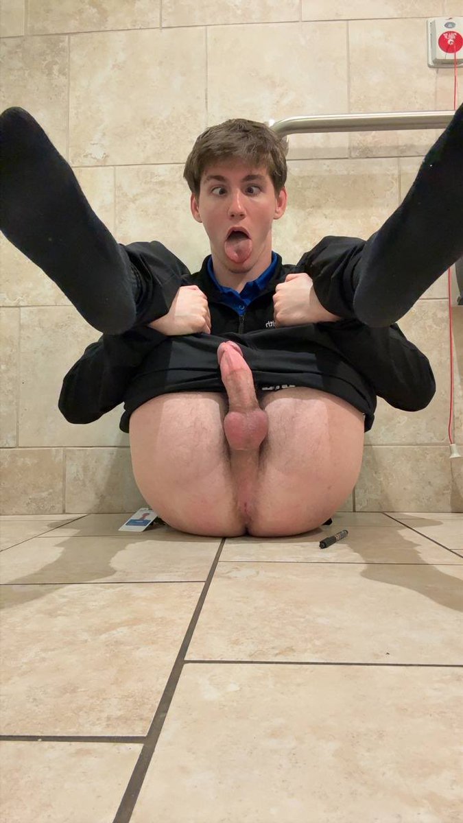 rosastillhere's tweet photo. Dillon wants to be exposed
Rt for more of him

#gay #twink #hole #feet #sub #gooner #goon #fag #goonfuel #pornboy #rt #goonallday #lick #sniff #huff #fullnelson #chudai #nsfwtwtًً  #exposed https://t.co/GJy6XecqOJ