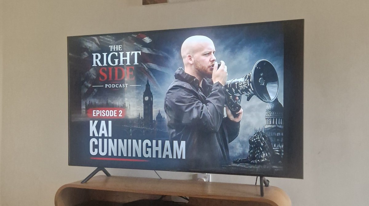 anglostacheson's tweet photo. After last week's episode with @AlbionKai03 , settling down for the next episode of 'Important Bald Men of Our Time' with @RealSamMelia 

Great series @RightsSidePod 

Looking forward to this one.

P.s Sam, did you say you grew up on hair hills? 🤣👏 https://t.co/X4iIHdRaRc
