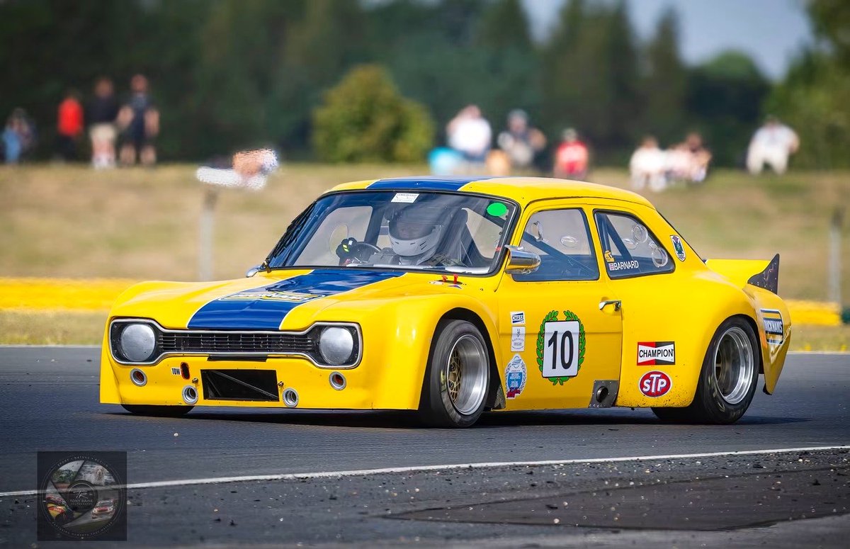 Thundersaloons's tweet photo. 👀 Spotted: Weekend Round-Up☀️

Barnard Brilliance at Croft!

🏆🏆 The Mk1 Ford Escort of Midlander Steve Barnard won both Historic Modsports encounters at Croft. David Morrison’s MG Midget claimed 2 x podiums🥈🏁

#HistoricModsportsSpecialSaloons | #CroftCircuit

(📸©️T. Raine) https://t.co/bmpvCZrkC3