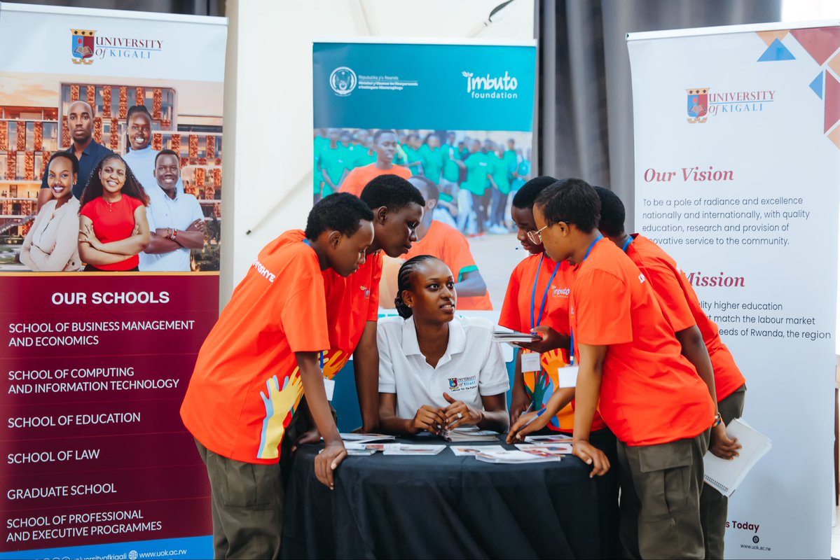 Imbuto's tweet photo. This afternoon, we hosted a partners’ exhibition for our #EdifiedGeneration scholars, during Itorero #ImbutoZitoshye, giving them a chance to explore different career paths, discover opportunities, ask questions, and connect with partners who are helping them shape their futures.
A big thank you to all our partners for sharing their expertise, opportunities, valuable time and guidance with our scholars.
More pictures: https://t.co/9re78fGGse
#EdifiedGeneration #ImbutoZitoshye