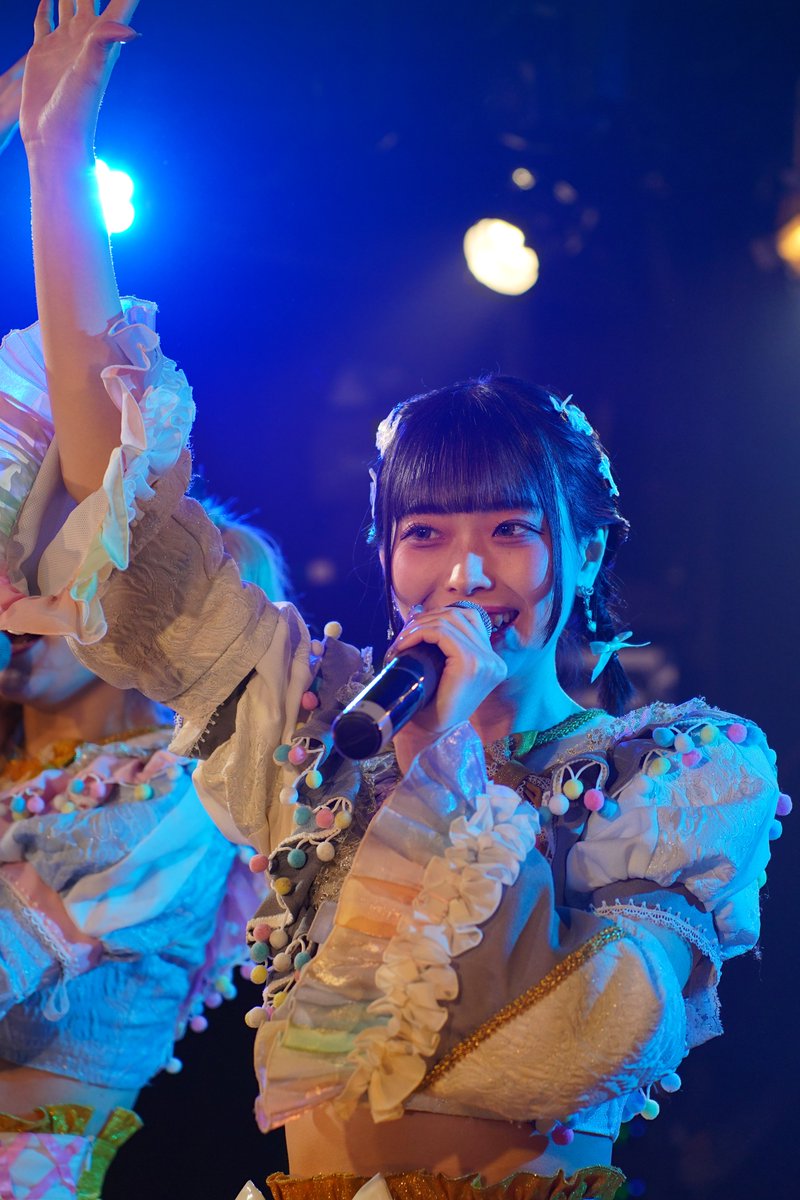 Hamakun4's tweet photo. 愛月まな【ろりぽっぷ!!!!!!!】５月２２日のライブ～ 
少し暗い写真だけど綺麗さが出てるね
@mana_lpop
@lollipop_1116 https://t.co/ozbtOTil5u