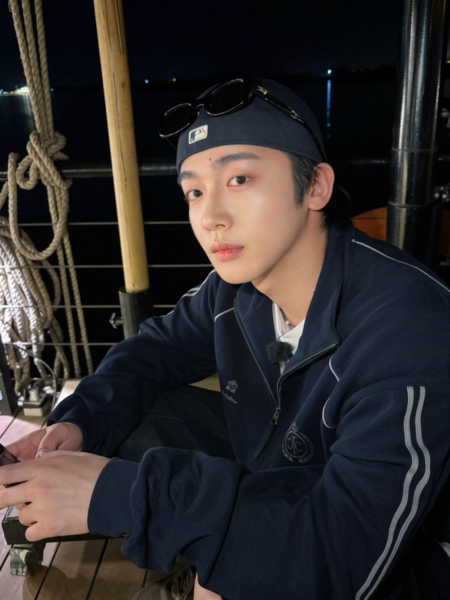 WEi__Official's tweet photo. 요한이 덕분에 웃음 가득한 시간!!
다음 만남도 기대해 주세요👀

#위아이 #WEi
#김요한 #KIMYOHAN
#왕자와거지 #AllorNothing https://t.co/O6rIr1WUTZ