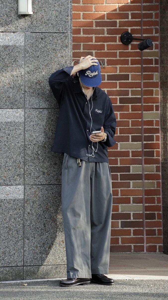 kz__yuta's tweet photo. 大人っぽくて雰囲気の良い服が買える
ZOZOTOWNのおすすめブランド https://t.co/fvEY7EmmlK