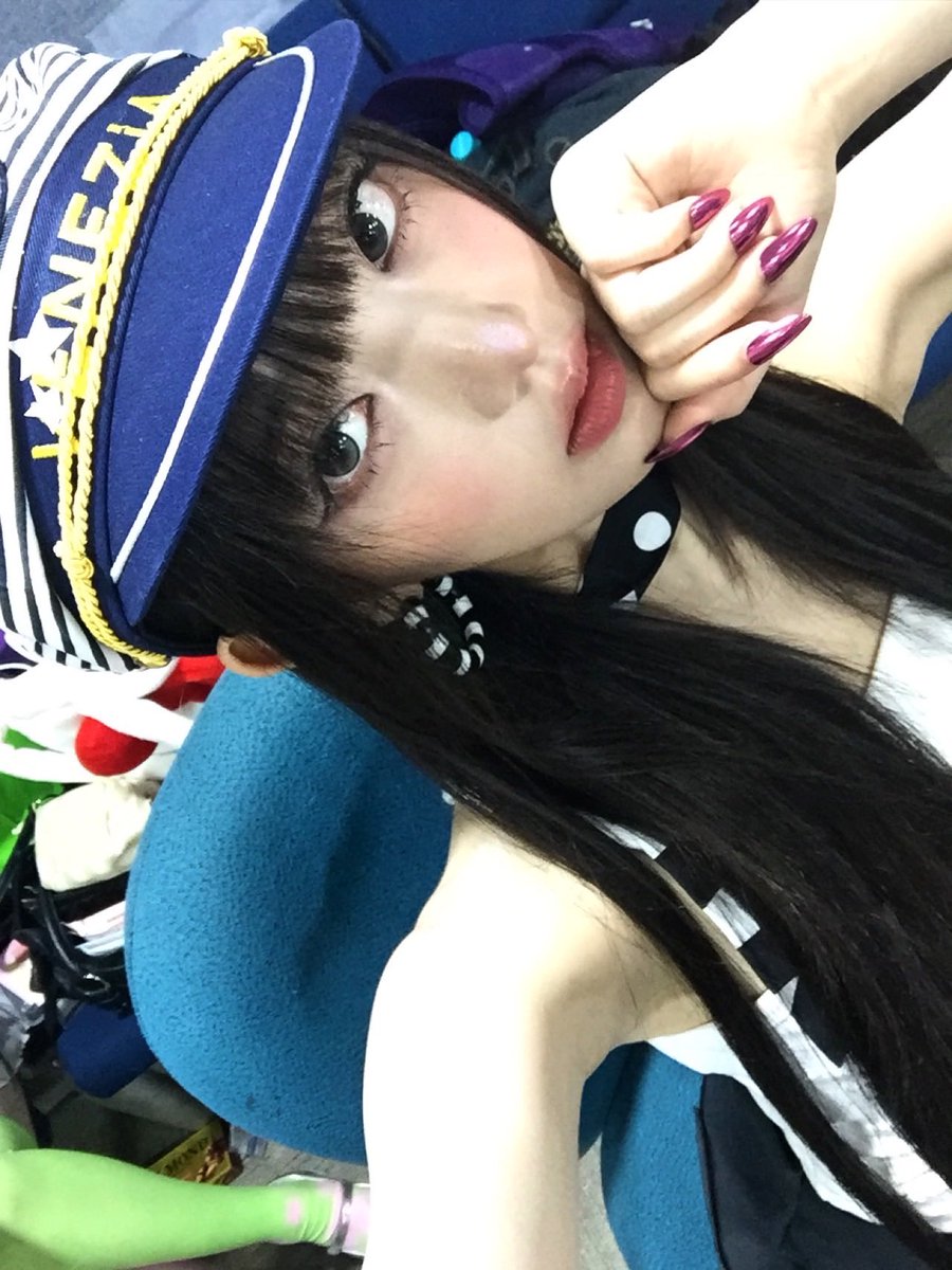 kiiilov33's tweet photo. 깽냥이바보셀카 https://t.co/sCdXXOOUtd