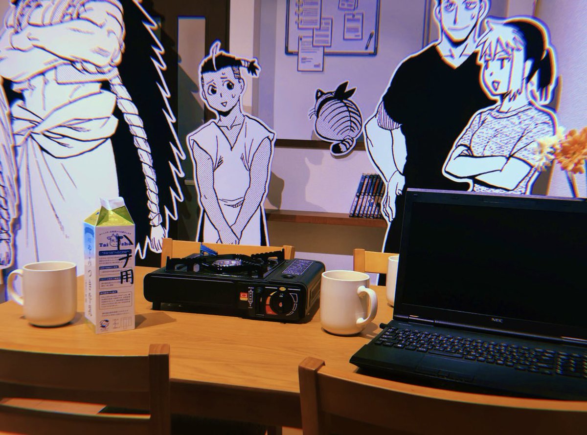 all_good_00's tweet photo. 2時間くらいいた。アナログ原画は至宝。 https://t.co/tqCNqQ2kRE