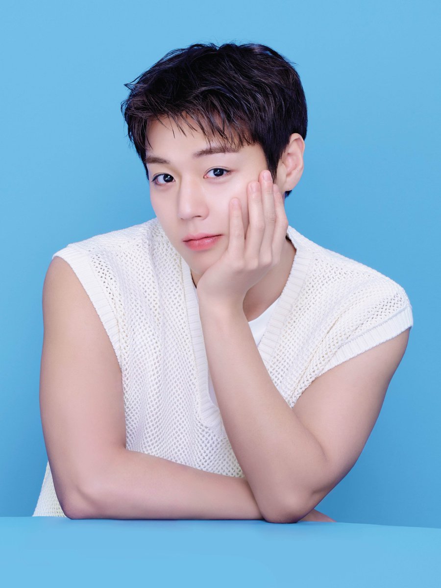 PJihoonEgypt's tweet photo. 🍁 260༶ 08༶24
[#PARKJIHOON]

 هذه صورة إعلانية ل جيهون لعلامة العناية بالبشرة Make P:rem. 

˙⊹——-˙⊹——-˙⊹——-˙⊹——-

#박지훈 #PARKJIHOON #朴志训 #パクジフン #พัคจีฮุน @pjihoonEgypt
༺🍂༻ https://t.co/aDXyAEEAW1
