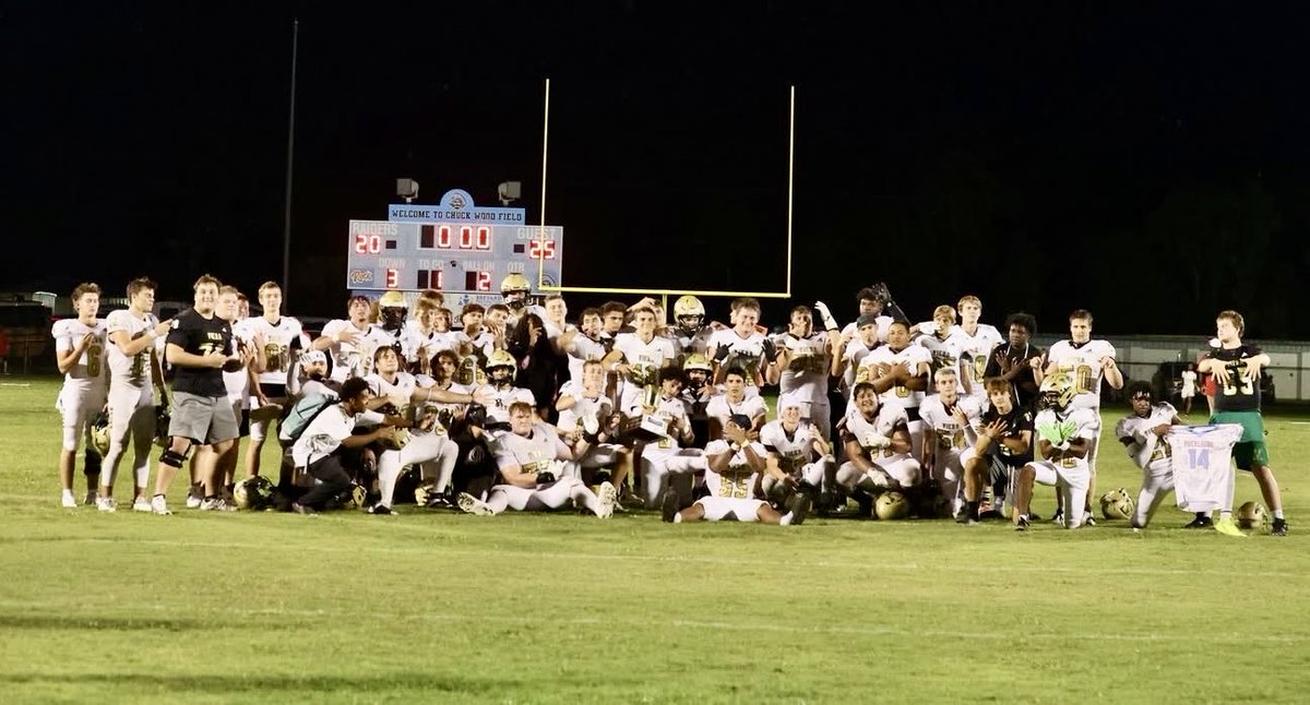 Dillon_2027's tweet photo. The Backyard belongs to the Hawks! 🦅
Got to make an impact on both sides of the ball Friday night — pancakes on OL and tackles on DL. 💪💥 #77
Love competing with my brothers and doing whatever it takes to get the W!
#BackyardBrawl @VieraHawks @coachtgulla @ChrisMurph72 @Coach_C_Nichols @Coach1Mario