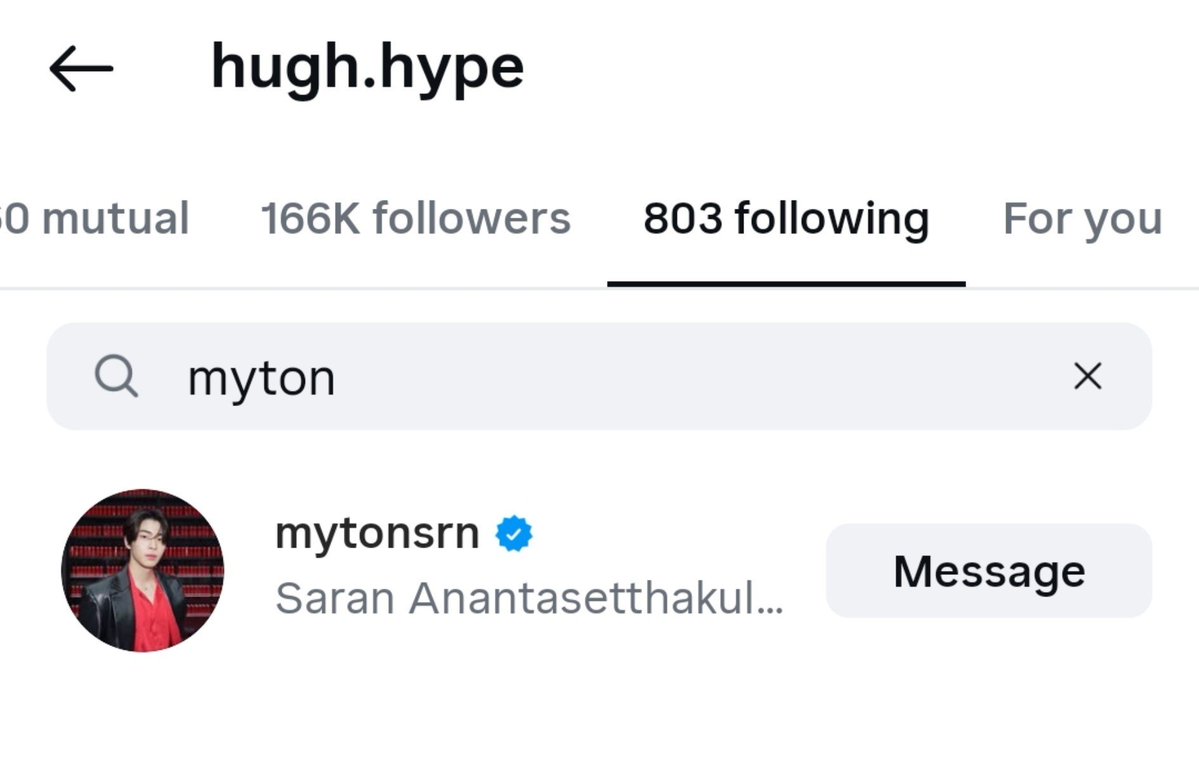 tonsofhugh's tweet photo. #tonhugh nation, wake up. Hugh, has followed Ton on ig. Ahem ahem, calling Mr. Ton to hit that followback 

#tonhugh #ต้นฮิวจ์ #TONisforHUGH #aTONofloveforHUGH #ศรัณญ์เคียงภู https://t.co/bAJMgfV5mt