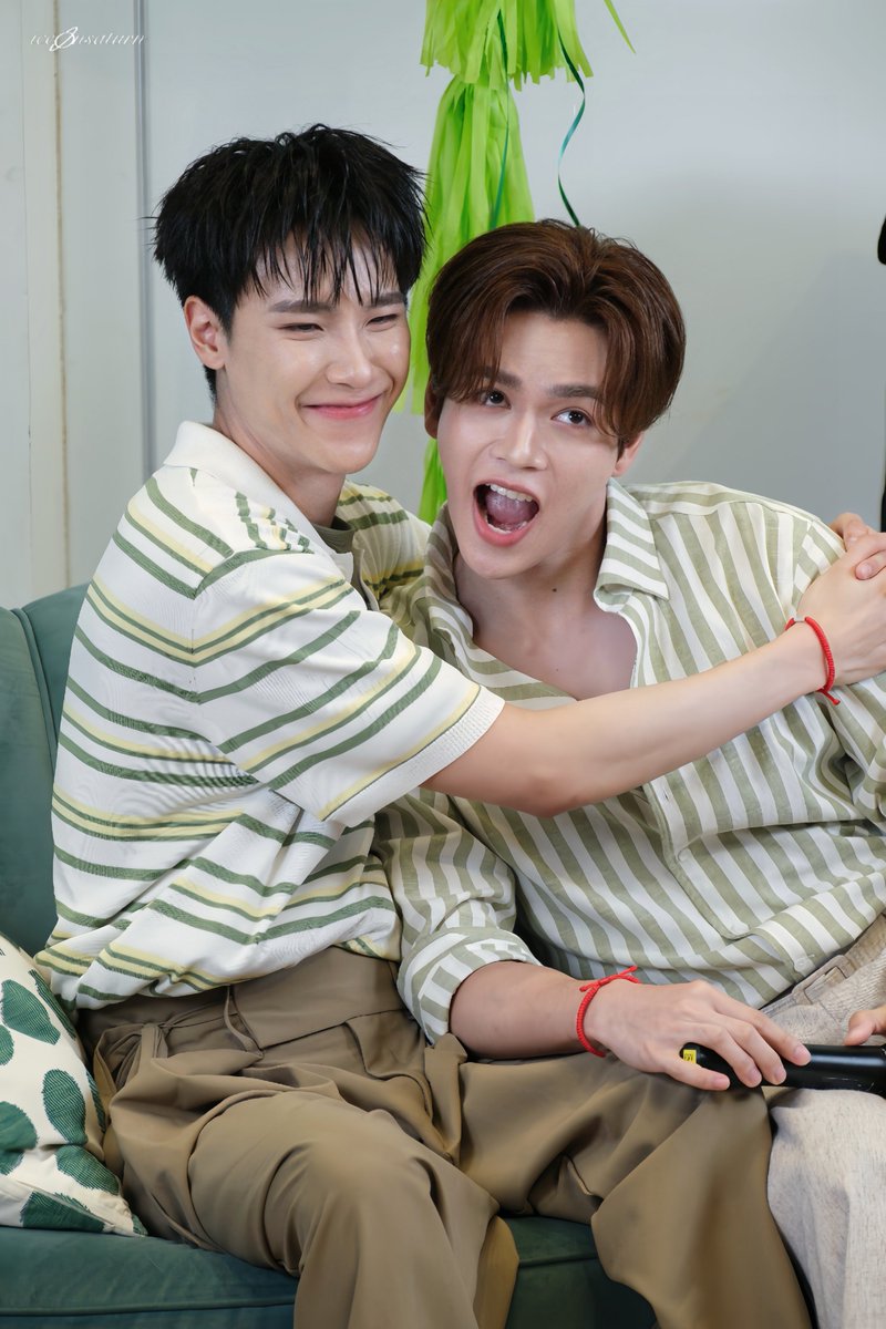 iceonsaturn's tweet photo. น่ารักชุบแป้งทอด💚☀️🌙

LINE MAN LIVE X Junior Mark

#LINEMANถูกสุดทุกวันxจูเนียร์มาร์ค
#juniormark #junniorrs #markjrtn https://t.co/jHRtvcbLOq