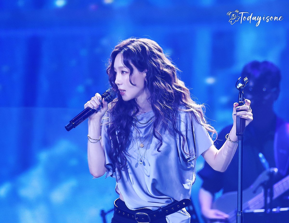 _Todayisone_'s tweet photo. 260823 TIMA
#TAEYEON #태연 https://t.co/NKnCQK6zRE