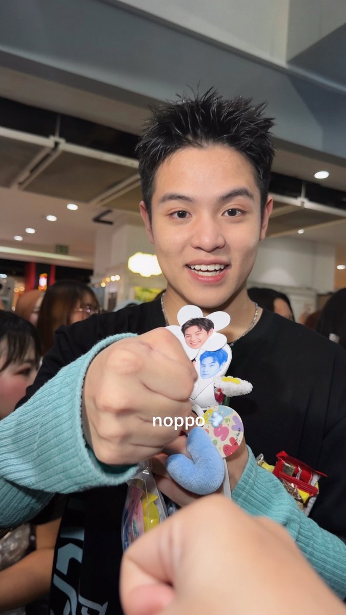 noppanoppo's tweet photo. ความรักหน้าตาเหมือนไข่ต้มเยยย 🥺🤍

#Vjnopparoot @VNopparoot https://t.co/oyLvCHw56l