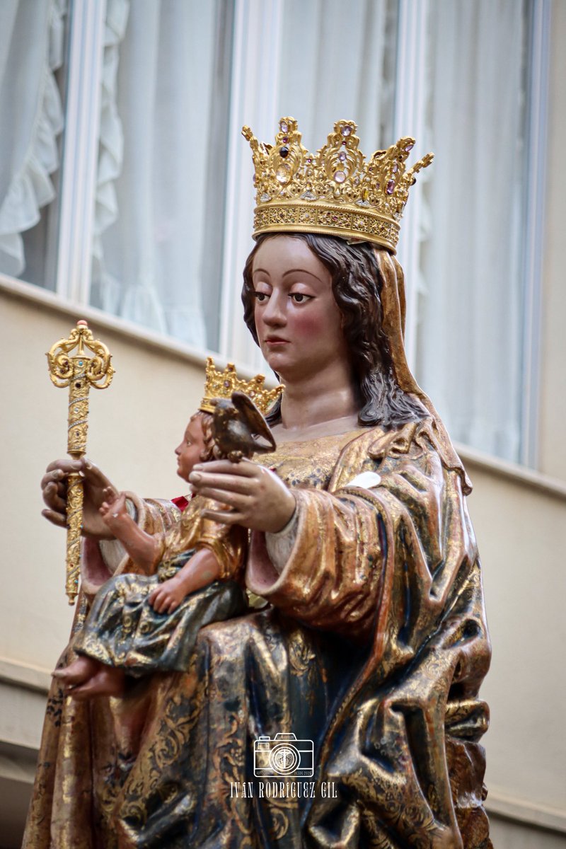 lafecofrade_'s tweet photo. Con la bajada a la catedral de Santa María de la #Victoria , Patrona de #malaga , empieza el curso #cofrade.

Nuestra cuenta de x , tras un tiempo , también vuelve a su actividad.

📸: Ivan Rodríguez Gil

#cofradiasmlg #fe https://t.co/lx9TqODxiQ