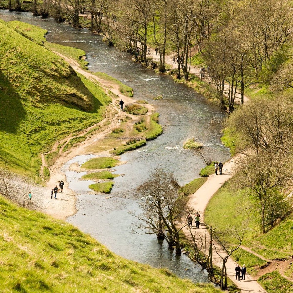 BasilTheGreat's tweet photo. Dovedale Stepping Stones in the Peak District used to be one of the most beautiful places on Earth

Now it has been overrun by third world migrants

I've collected some of the reviews for you all to read in this thread 

Enjoy 👇🧵 https://t.co/Ux79TTvFf9