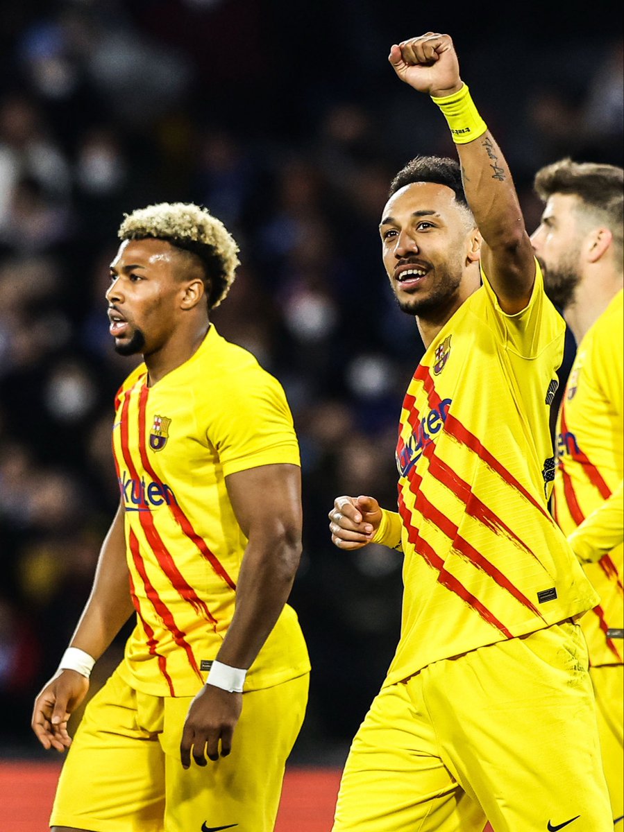 ActuFoot_'s tweet photo. Bientôt de nouveau réunis ? 😁🇪🇸🇬🇦 https://t.co/XmLl8e8IGD