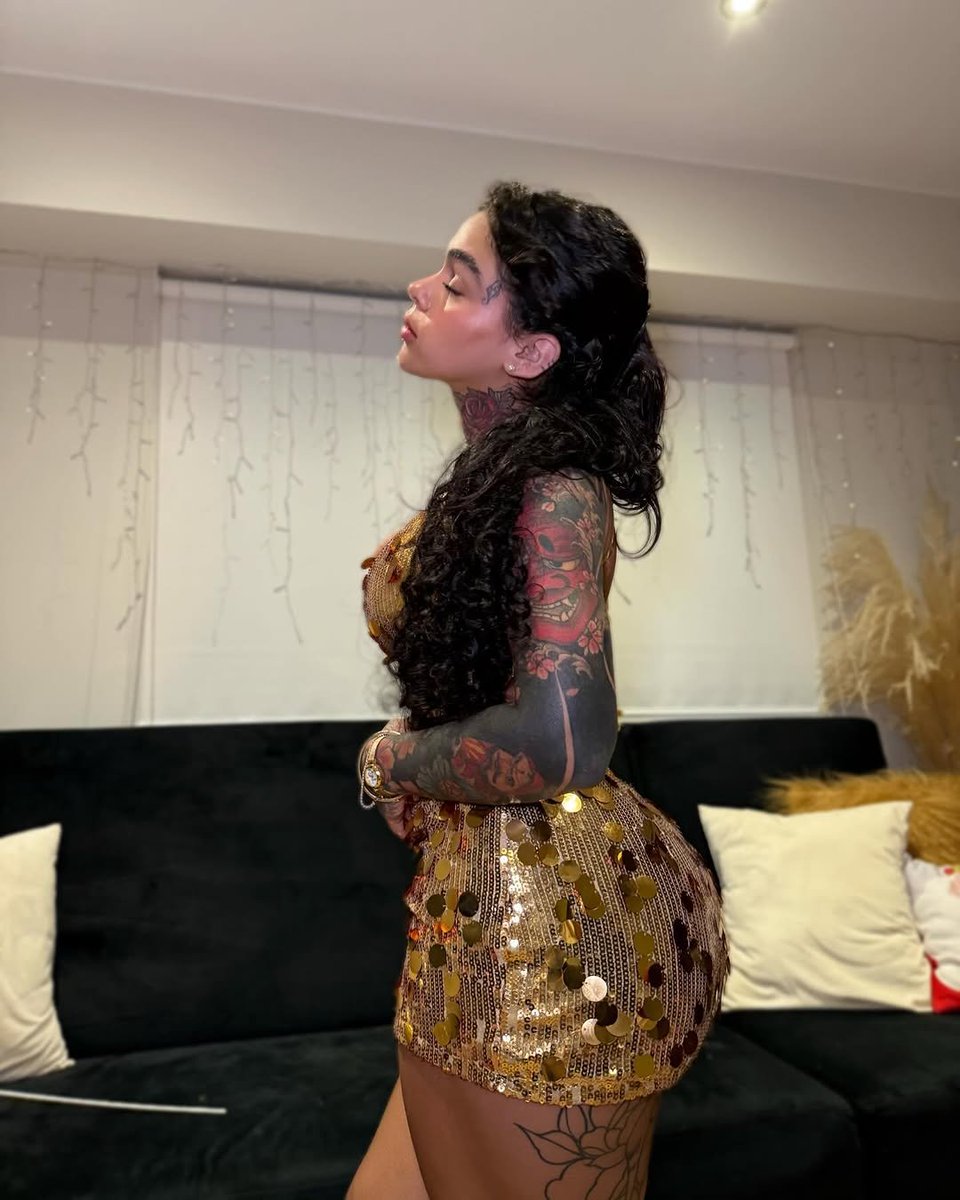 Victattoooo's tweet photo. 🥶 https://t.co/awXAY0IFsg