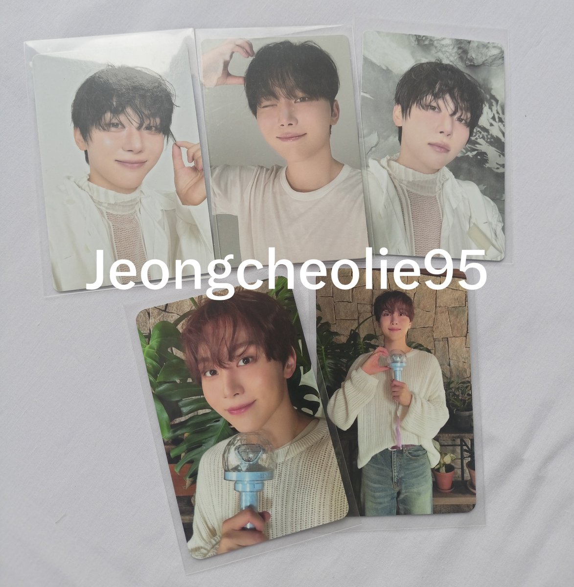 jeongcheolie95's tweet photo. Mails˚𝅄💐໑𝅄
DxS serenade collection, donee ! so pretty, pretty dan sangat amat tampan semuanyaa 💙💙
🌻.. #faaamails ° ᥴ⃘ᦱ https://t.co/KsPv2DXvHe