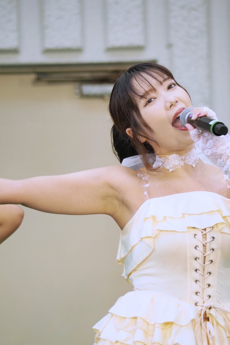 risaku22's tweet photo. 20260815👑上野恩賜公園
姫がお城から抜け出してライブしてるのかと思いました🏰👸🏼💕
主催お疲れ様でした✨プリンセスめっちゃ良かったです☺️☺️
一日もはやく熊本が元気になりますように！
#MARINA
#MZFES https://t.co/vAQfR8mdoy