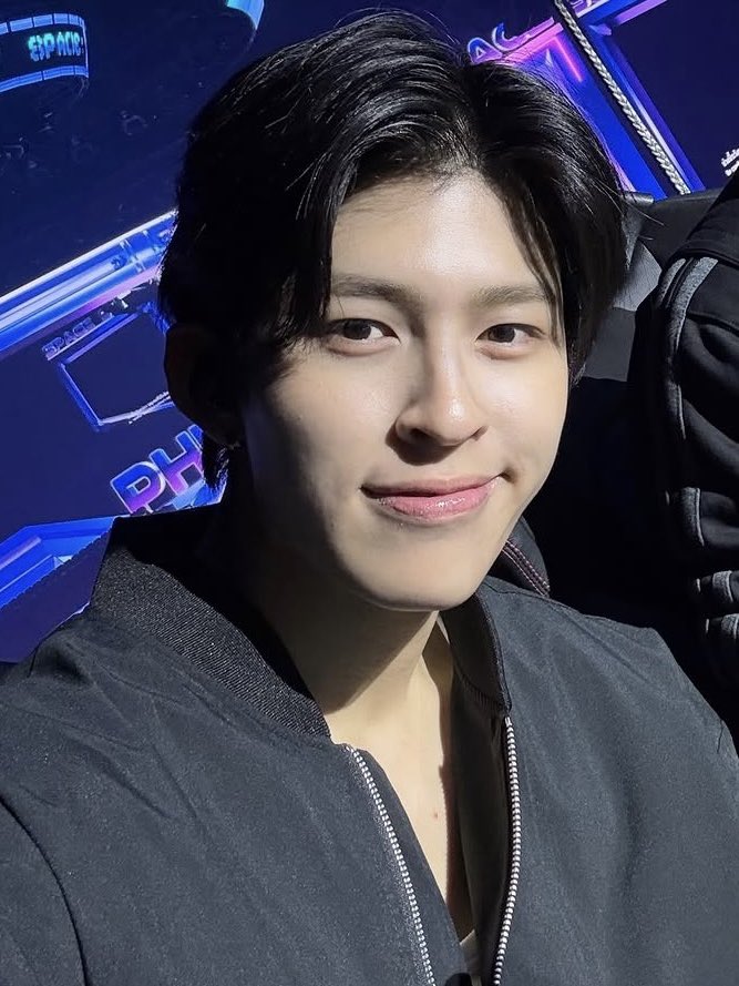 pondreams's tweet photo. pangpond🥺🍞🤏🏻　　　　　　　　　POND🧨🔥❤️‍🔥 https://t.co/xXcBISPzQt