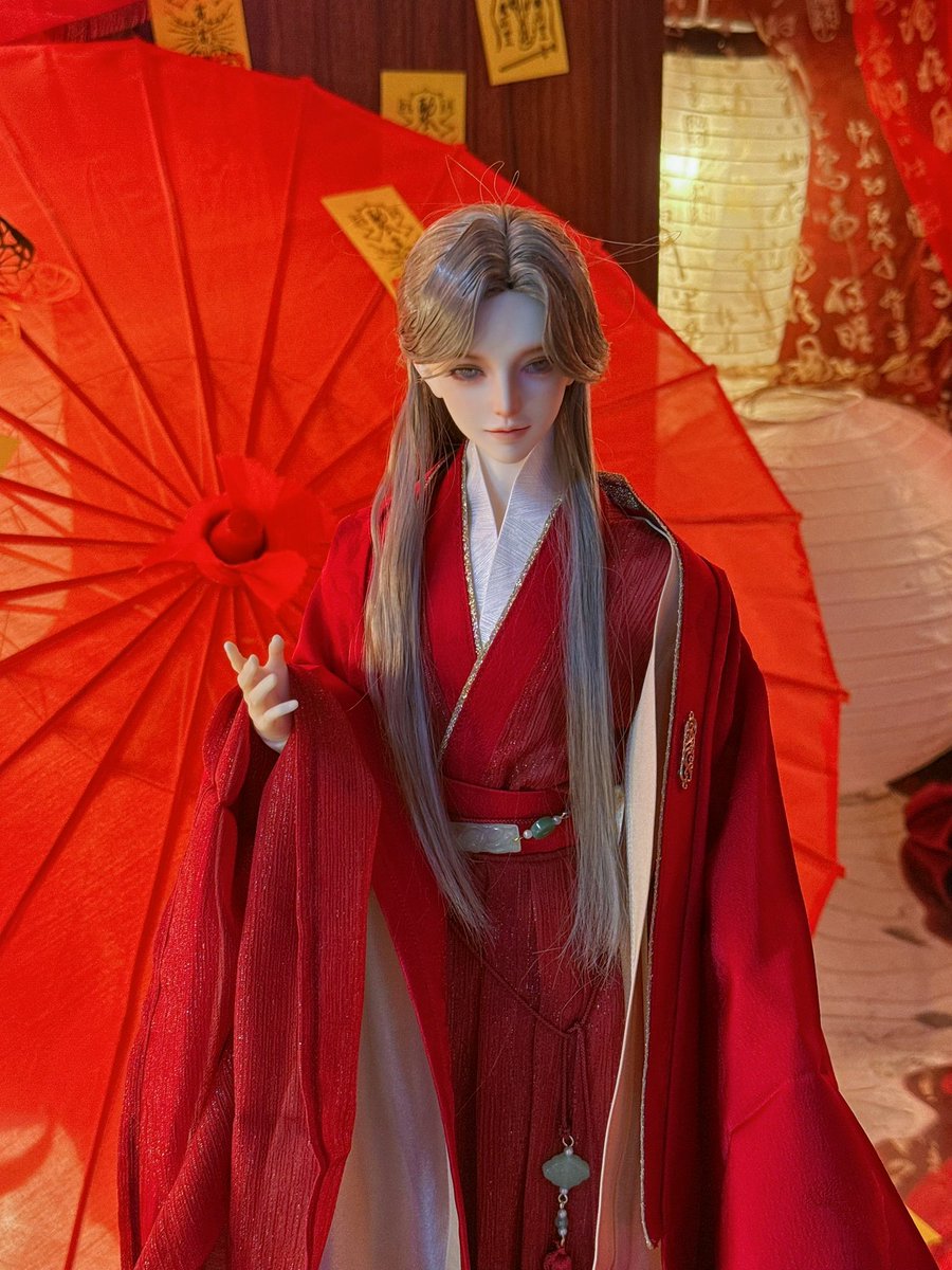 califfa_99's tweet photo. 我有一家子杜筱菊，75菊x2、72菊、眠菊、特四菊，特四菊是最常出鏡的，因他輕便無比🥲，其他幾個放定了完全不想動
#telesthesiadoll #杜筱菊 https://t.co/amaUJLYGKP