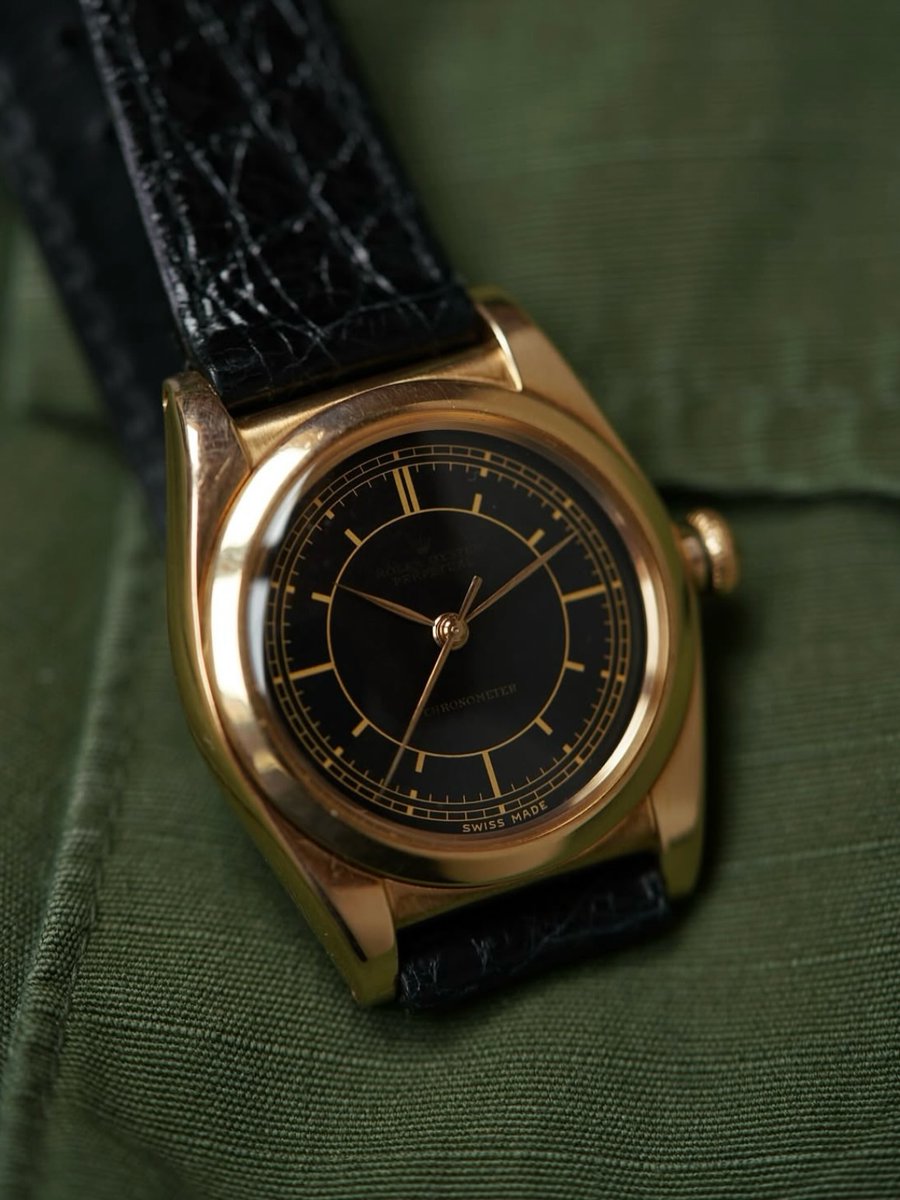 ManZonex's tweet photo. Rolex Bubble Back https://t.co/buO9yU70LM