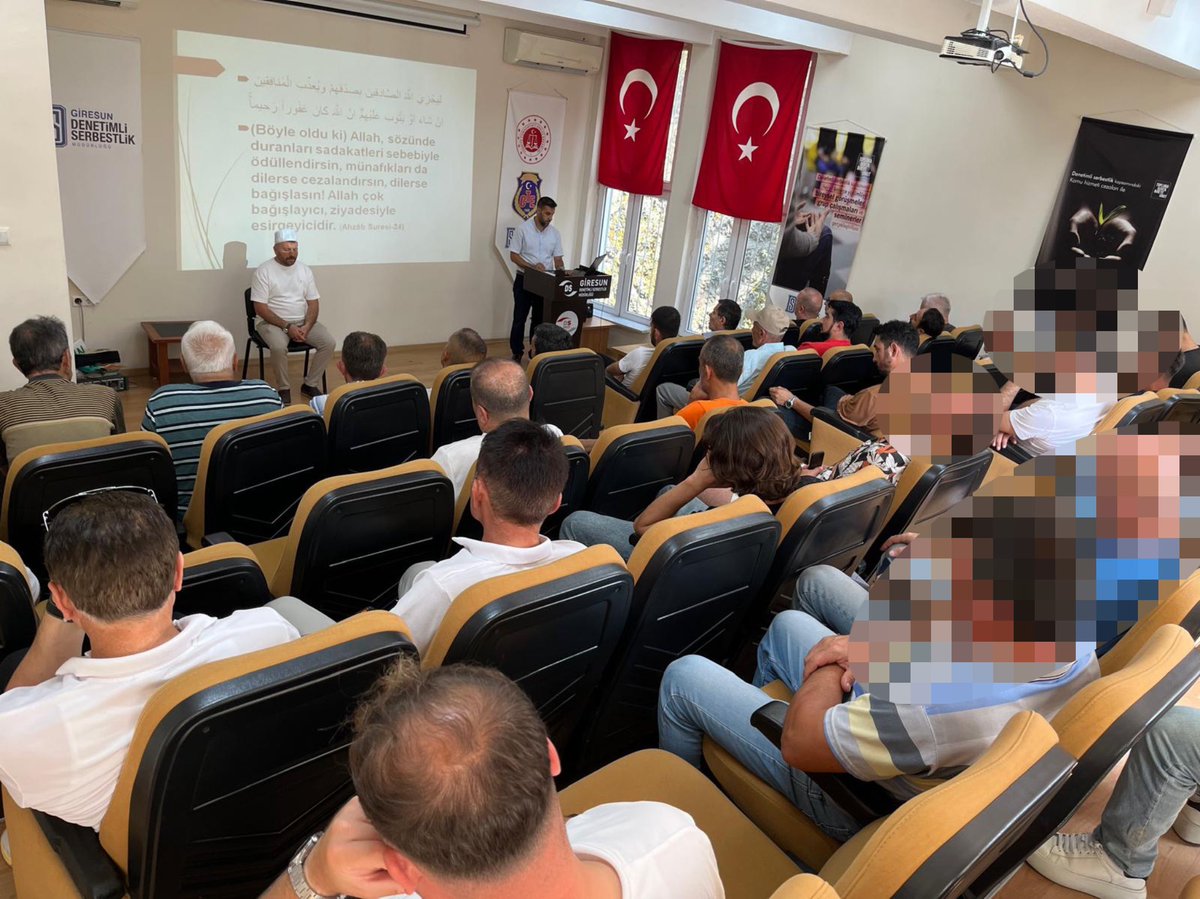 GiresunDsm's tweet photo. Mevlid Kandili münasebetiyle yükümlülerimize yönelik düzenlenen programda; Müftüoğlu Camii İmam Hatibi Hasan Arda ve Kurum Vaizimiz Suat Caneri tarafından Kur’an-ı Kerim tilaveti ve “Peygamberimiz ve Güzel Ahlak” konulu seminer düzenlendi. https://t.co/zWHm3PSblQ