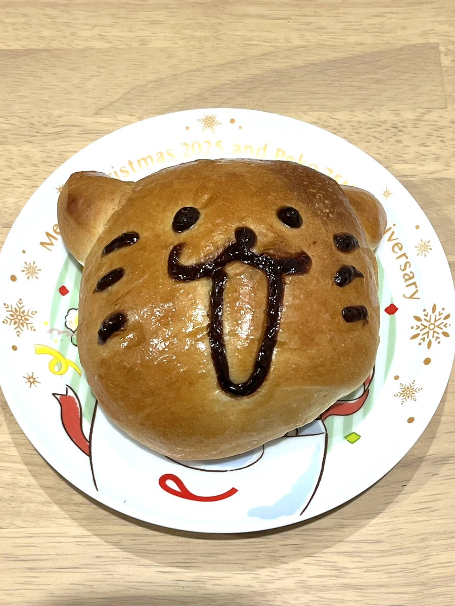 ichijina's tweet photo. 良いパンコレクション https://t.co/2DpL36Spjv