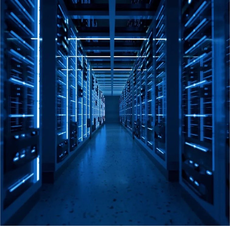 Kulturlesite_'s tweet photo. 🧠 DINGUE

Un DATACENTER utilisant 16 MILLIONS DE CELLULES CÉRÉBRALES HUMAINES cultivées en laboratoire fonctionne désormais aux côtés de 20 ordinateurs !!

Une PREMIÈRE MONDIALE 🤯 https://t.co/bCQl4pnXnO