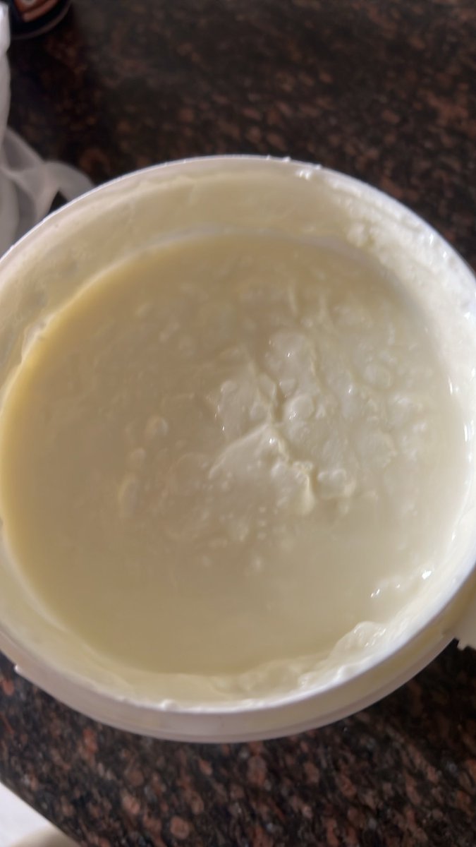 RishavB26's tweet photo. I just ordered  from @ZeptoNow @zeptocares , the the package seal was open and the taste is stale , everything i recived in the order 4/5 items are having some kind of issue . @fssaiindia @fooddeptgoi please look into this https://t.co/AkE0qBLMqe