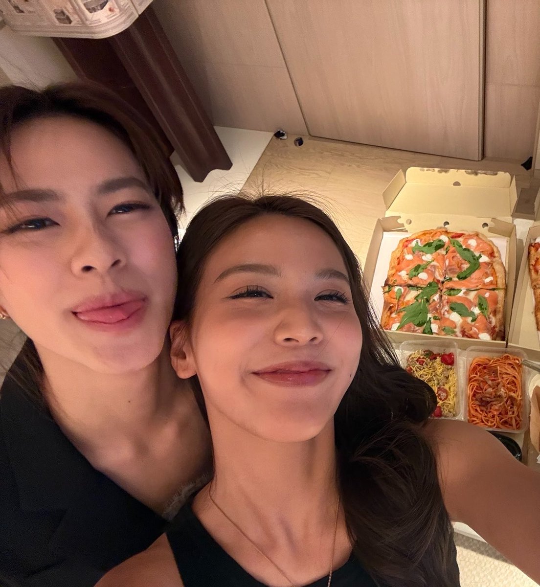 justbabeboo's tweet photo. ทอมดี้มาก https://t.co/f85UMCMdrF