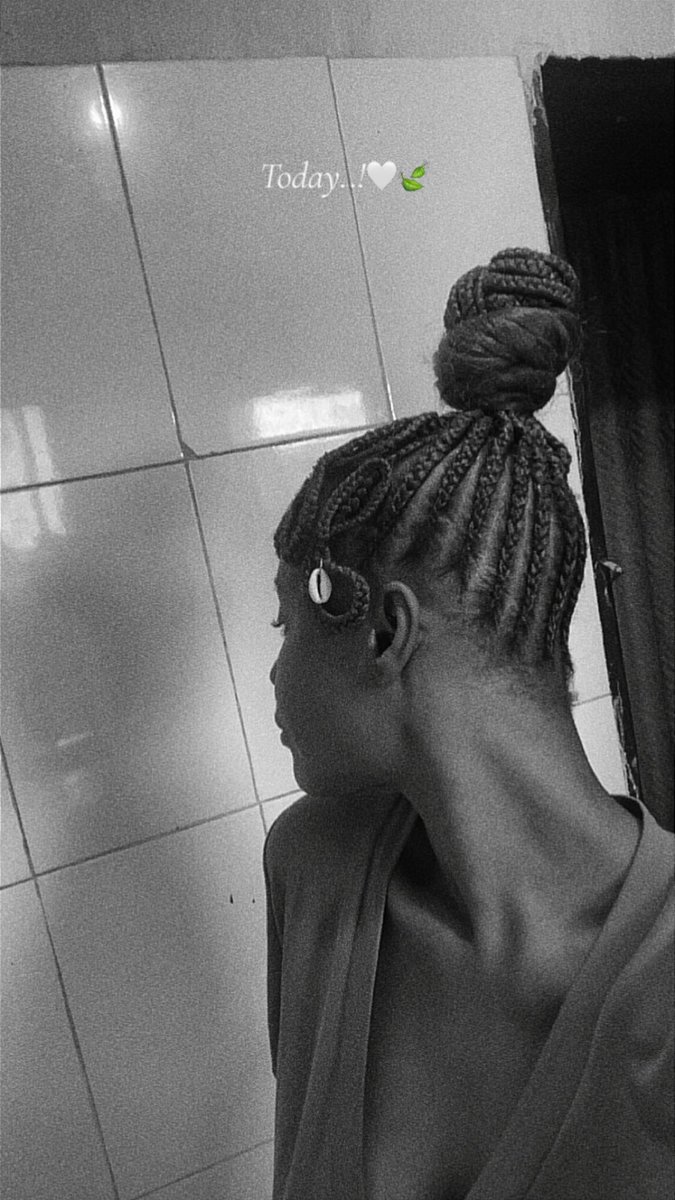 soundsofXylaa's tweet photo. Black and white selfies of the day 🖤🤍
>>>> 
Hi I’m Xylaa , your new favorite vibe dealer 🤭🔥🌹 https://t.co/BP9NplpwAp