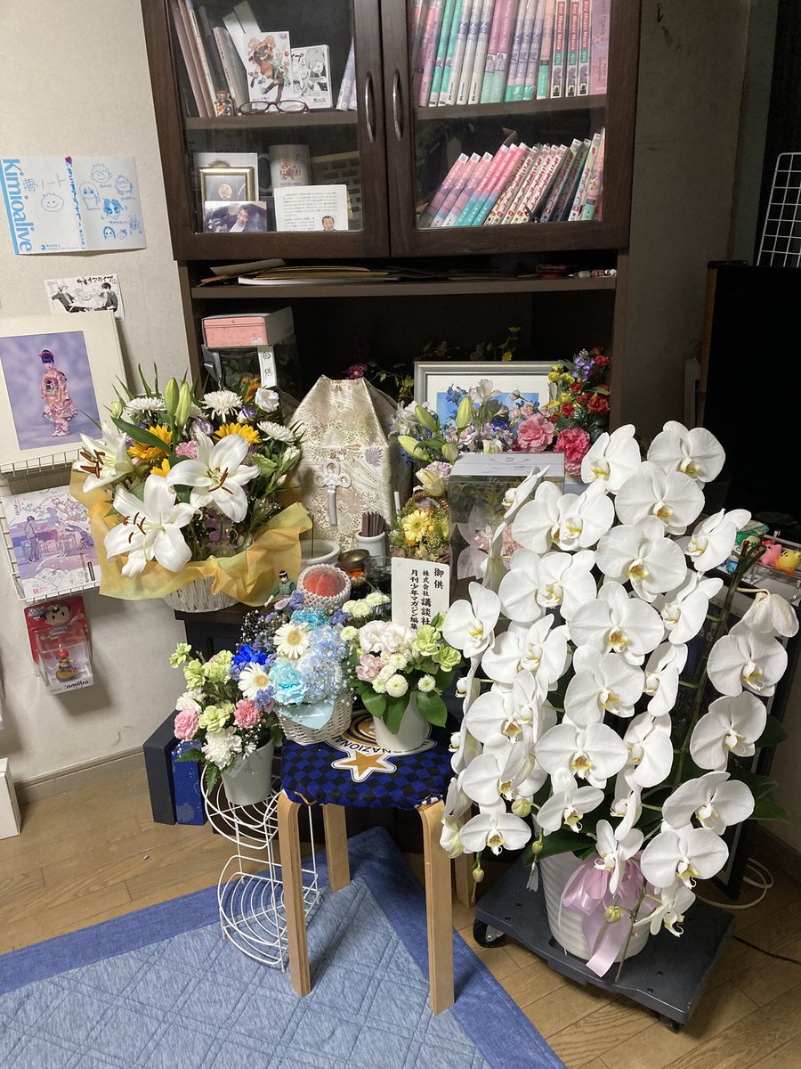 kimio_mg's tweet photo. 8月19日の命日が過ぎました。

8月は6年前の悪夢を思い出してばかりです。
命日反応ってやつです。

救急搬送、病院、告別式、いまだに記憶が鮮明すぎて薄れてくれない。
昨日の事のように感じる時があります。

#ボーイミーツマリア　　#キミオアライブ　　#恵口公生 https://t.co/w7HhW2p9Gv
