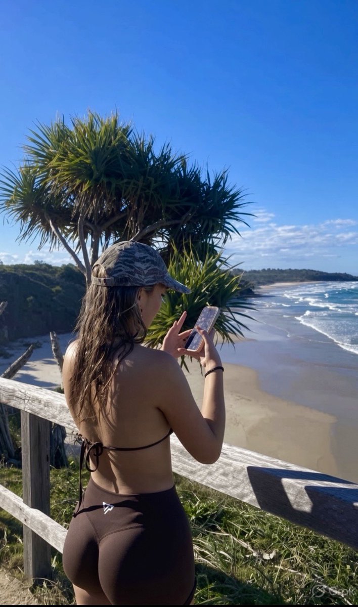 Aylah___'s tweet photo. The view behind is almost as good as the one in front https://t.co/8jQuqnwGla
