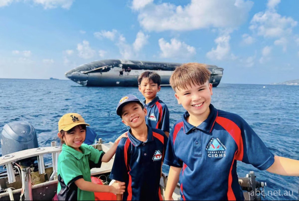 cb_doge's tweet photo. Starship gave these kids a childhood memory they’ll never forget.

Nine-year-old George Pride and his schoolmates saw Starship 40 up close off Australia’s Christmas Island:

“I went like one metre away from it. It’s massive, very interesting and you can see all the heat shields.” https://t.co/pKaSDRYW0l