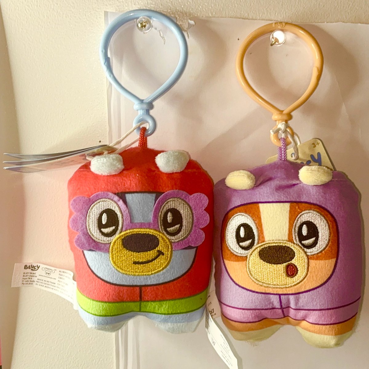 TiffanyArtist56's tweet photo. 🛍️ NEW PLUSH HAUL 🛍️
Got these cute and adorable Bluey Grannies keychains at #Target!
#Bluey #blueyplush #ludostudio #BBC #BBCStudios #Disney #DisneyJunior #DisneyJr #DisneyPlus #plushlover #plushcollector https://t.co/Ka7wGZhRZR