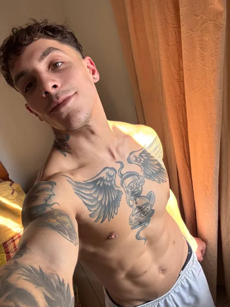blohung's tweet photo. I have a confession to make 😜😜

https://t.co/8Uy95J42Gu
SUBSCRIBE TO MEET AND FUCK! https://t.co/Cxyshm3oNj