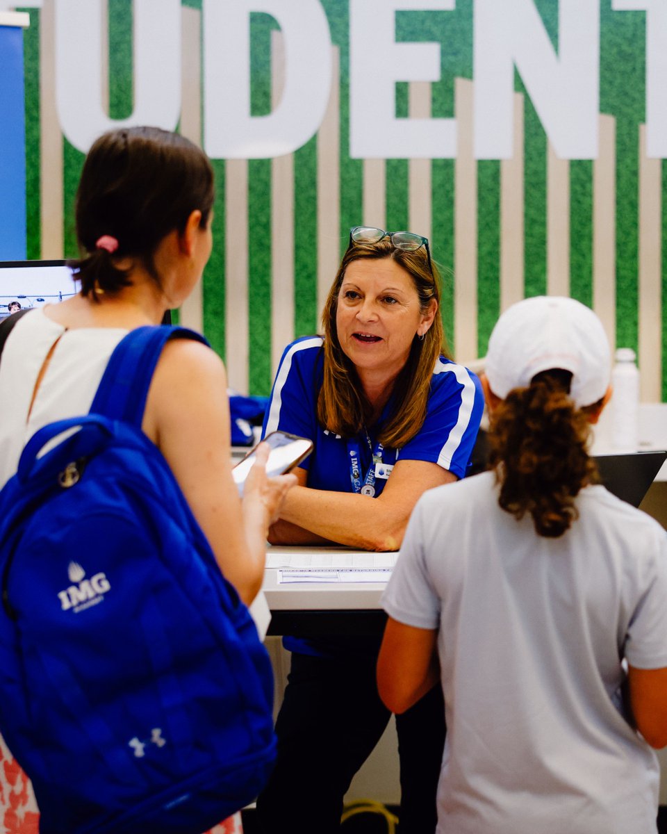 IMGAcademy's tweet photo. A warm welcome starts with a helping hand. 💙

Whether it’s a family experiencing IMG Academy for the first time or a familiar face returning to campus, our staff is here to answer questions, offer guidance, and help make the transition a little easier. https://t.co/VZY7fq3aKe