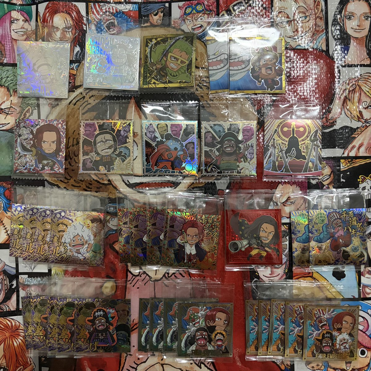 shine06_t's tweet photo. 【交換】ONE PIECE ONEPIECE ワンピース にふぉるめーしょん 海賊シールウエハース

譲)添付1~4

求)LOG.15 シャンクス(1点のみ)
シャンクス＆ベックマン (~5点程)
LOG.14 ベックマン(P優先)
または 100円(+送料)

レート考慮いたします
※シャムロックのみお返事待ち

よろしくお願いいたします https://t.co/c0qZSKmNi3