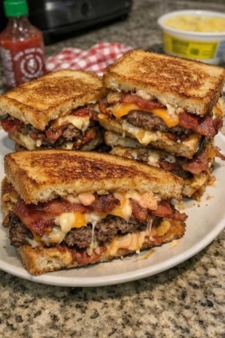 Habibur60665807's tweet photo. eat or skip? https://t.co/MuhKnrColt