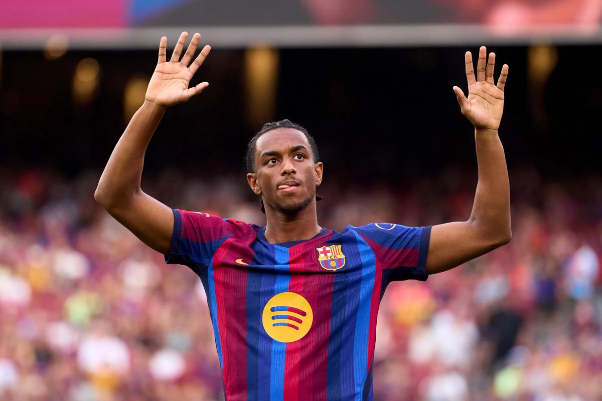 UTDCarrick89's tweet photo. 🚨🇪🇸 NEW: Barcelona want €60m (£30-40m) for Alejandro Balde, #MUFC would be open to a loan move with option to buy! If #MUFC were to go for a permanent left-back they would go for Jorge Salinas due to his RC! https://t.co/FUYGAX1RQc
