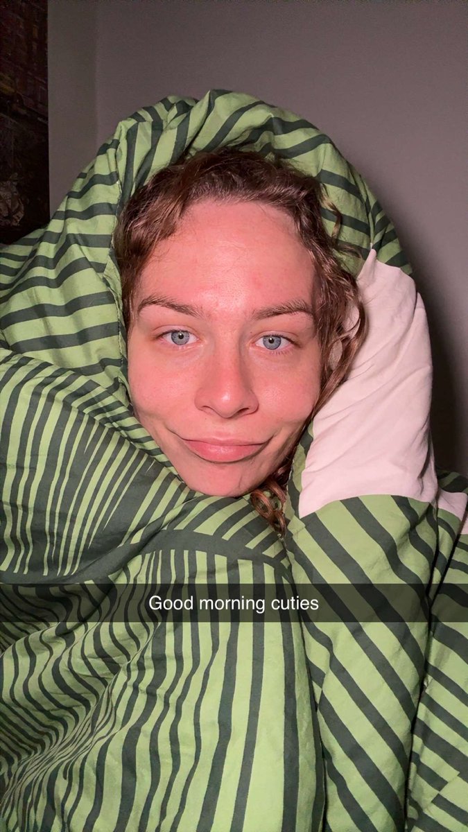 animeaddy's tweet photo. Hello from my bed https://t.co/LJ8LxrmM7b