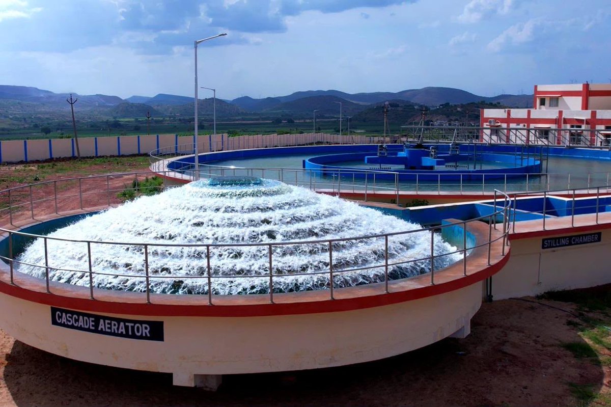 SreedharAdabala's tweet photo. Good news from @APDeputyCMO for 
#Pulivendula constituency in YSR Kadapa district:
•  Revival of the mega water grid scheme neglected by the previous government
•  Allocations of ₹280 crores under the Jal Jeevan Mission
•  96% of project works and 99% of pipeline construction completed
•  100% works completed in Pulivendula Town, Rural areas, and Simhadripuram mandals
•  Drinking water to be supplied soon to 24 habitations in Lingala mandal