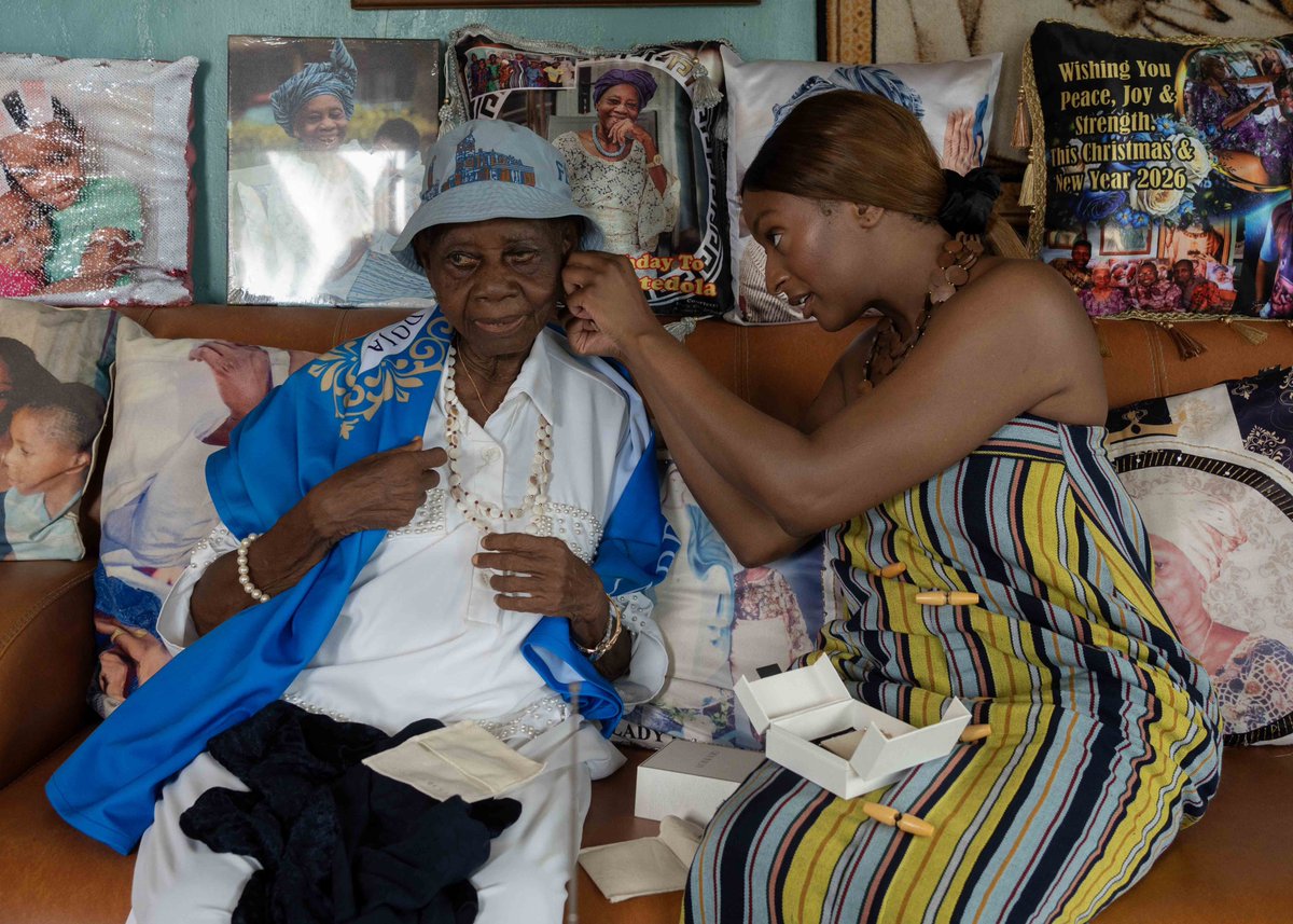 cuppymusic's tweet photo. If there’s 1 thing I MUST to do in Lagos, it’s spend time with my 94 year old Grandma, Lady Doja Otedola. 

She prays for me constantly and her love for God inspires me to keep becoming a better servant myself 🤎 https://t.co/pmIzPBzDrr